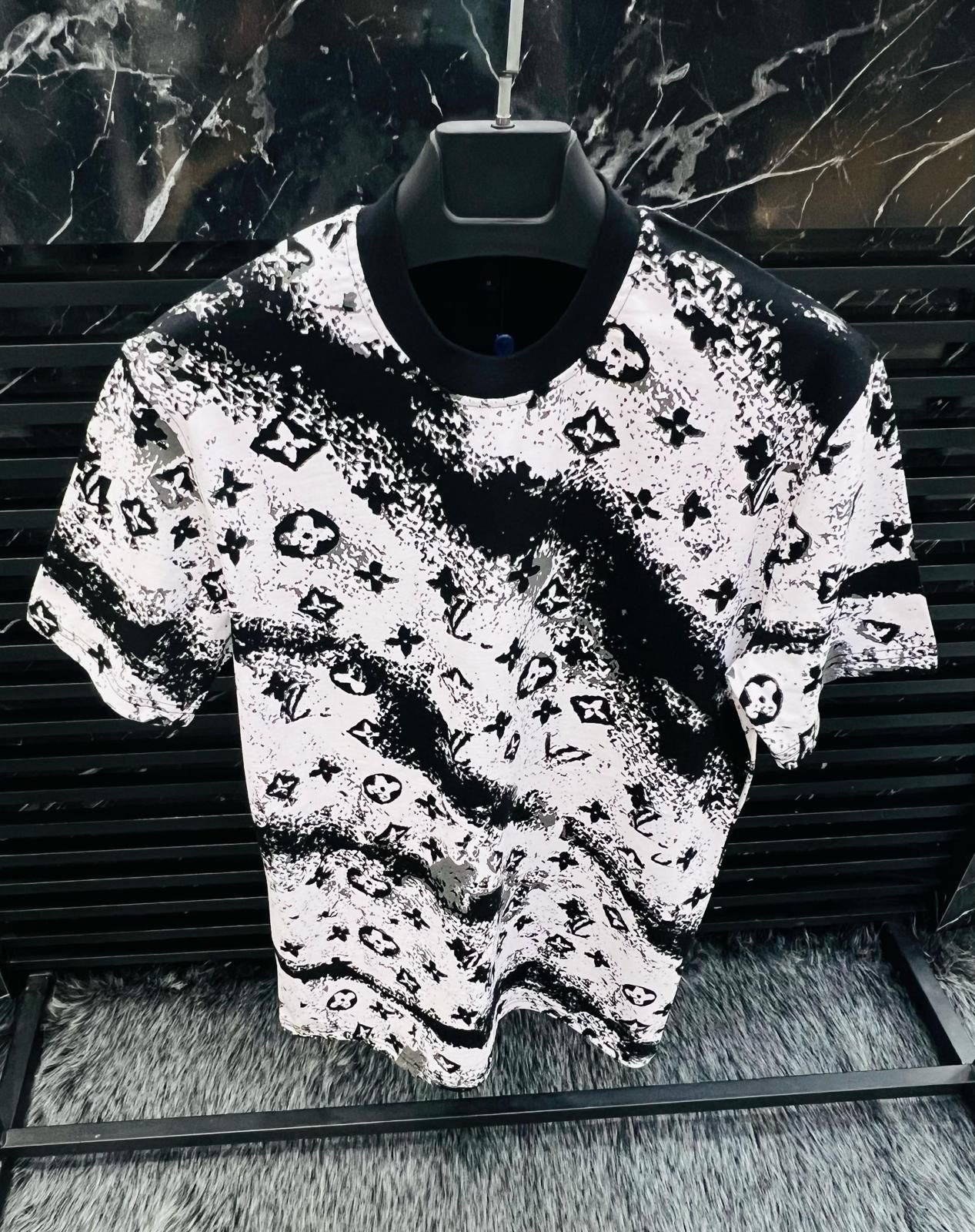 Shirt LV