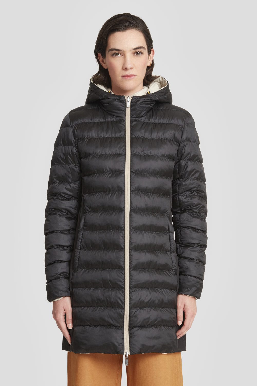 Piumino Ciesse reversibile beige/nero con cappuccio